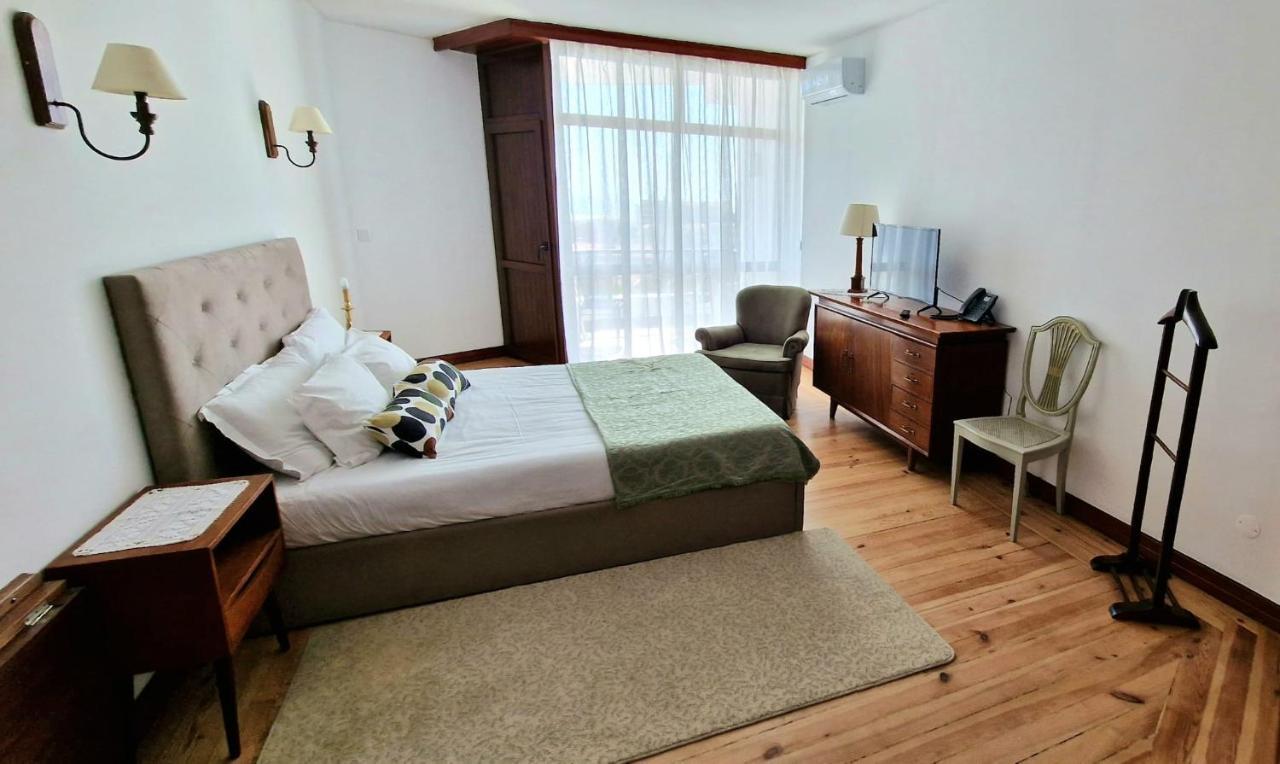 Boutique Inn & Restaurant - Casa Dos Suecos Figueira da Foz Buitenkant foto